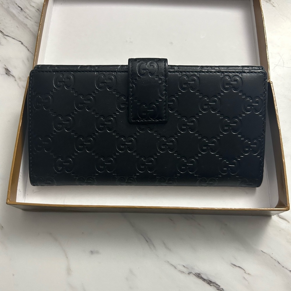 🔥🔥Gucci Nylon Clutch and Gucci Guccissima Embossed Leather Wallet🔥🔥 - Picture 3 of 12